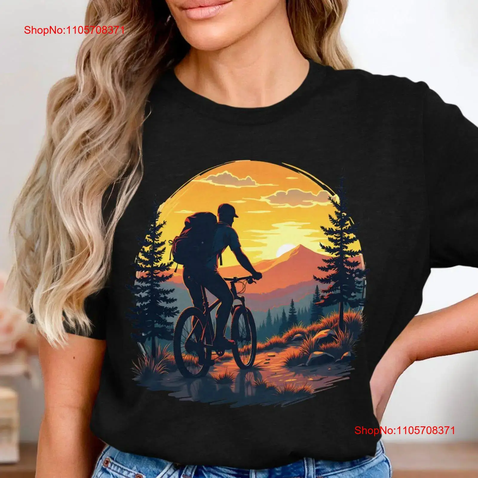 Outdoor Adventure At - Mountainbiken bij zonsondergang T-shirt Trui Outdoor